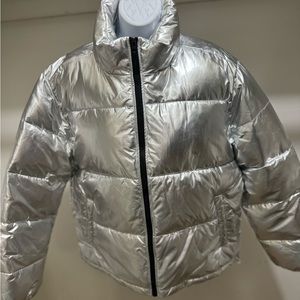 Super cute sliver puffer jacket
